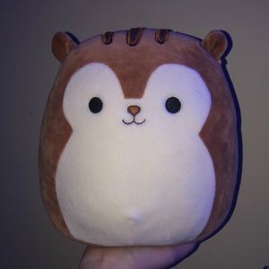 8” Sawyer Squishmallow